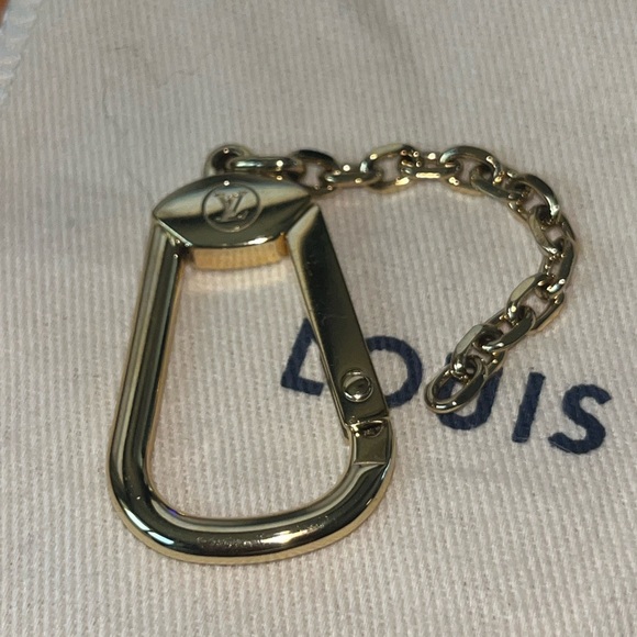 Louis Vuitton key pouch - Picture 10 of 13